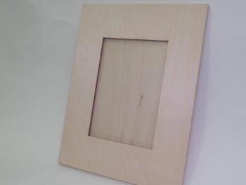 Cornice porta fotografia falda larga in legno