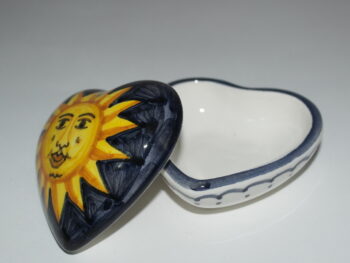 scatola in ceramica di castelli forma cuore cm 8