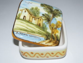 Scatola in ceramica di castelli dipinta a mano panorama