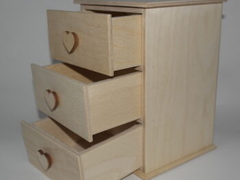 Cassettiera 3 cassetti con pomelli forma cuore artigianale