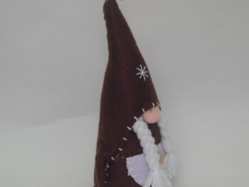 Gnomo femmina in stoffa marrone cm 20 con cappello