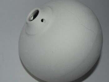 palla di natale in terracotta bianca da decorare