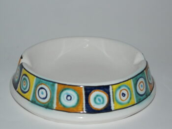 posacenere in ceramica di castelli dipinto a mano