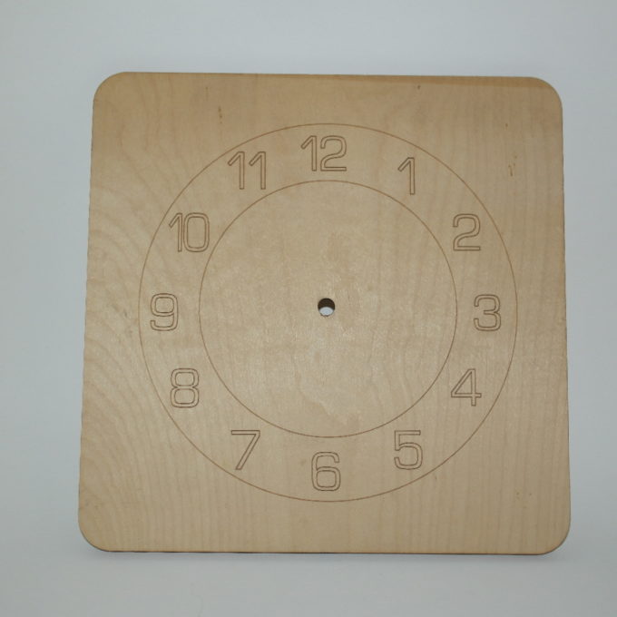 Sagoma orologio quadrata in legno