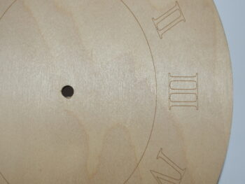 Sagoma orologio ovale in legno