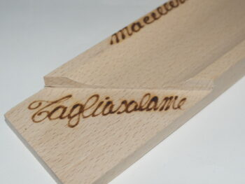 Taglia salame in legno personalizzato cm 34 x 7