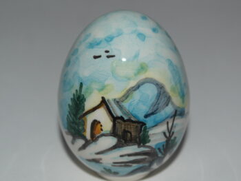 Uovo in ceramica di Castelli dipinto a mano