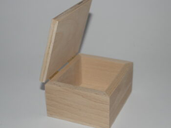 Scatola in betulla da decorare cm 9,8 x 8,8 x 8,5