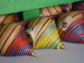 Trottola legno artigianale cm 8