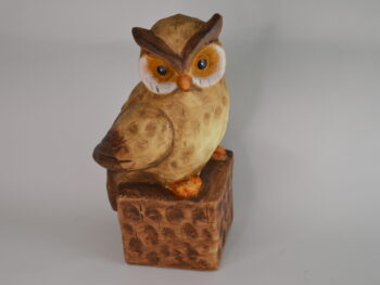 Gufo in ceramica dipinto a mano cm 26